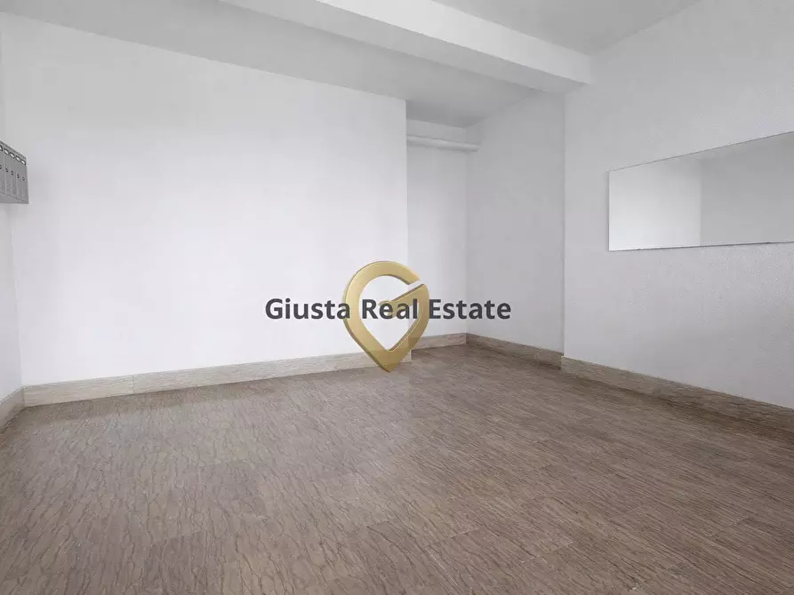 Immagine 14 di Appartamento in vendita  in Via Benvenuto Cellini 33 a Brindisi