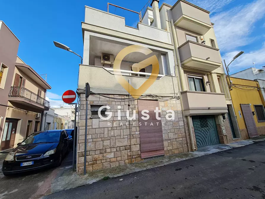 Immagine 2 di Casa indipendente in vendita  in via pagliara 14 a Latiano