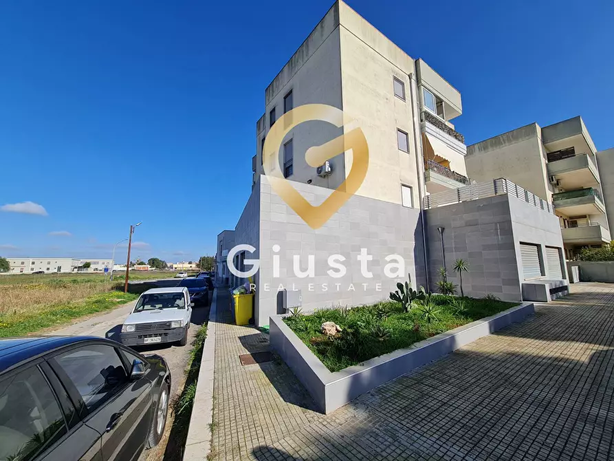 Immagine 1 di Appartamento in vendita  in TORRE SANTA SUSANNA 411 a Mesagne