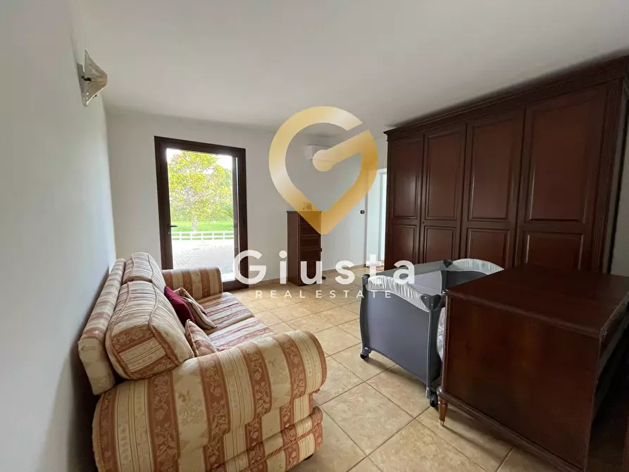 Immagine 23 di Villa in vendita  in via Palmitella sn a Mesagne