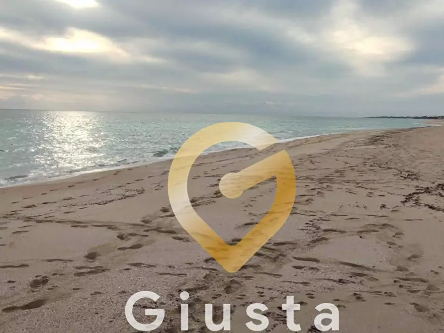 Immagine 1 di Terreno agricolo in vendita  in VIA DEL MIRTO SN a Manduria