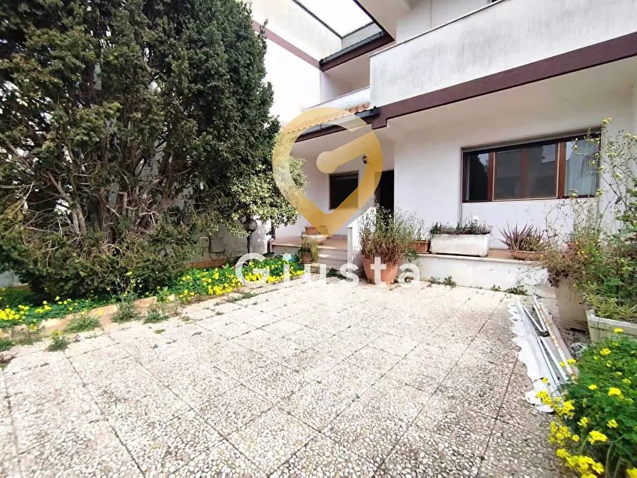 Immagine 4 di Casa indipendente in vendita  in Via Adige 16 a Brindisi