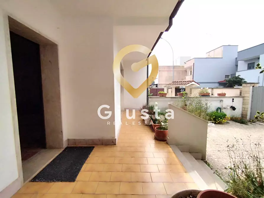 Immagine 31 di Casa indipendente in vendita  in Via Adige 16 a Brindisi