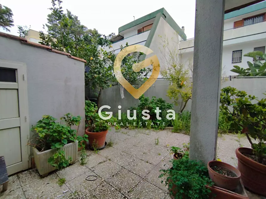 Immagine 40 di Casa indipendente in vendita  in Via Adige 16 a Brindisi