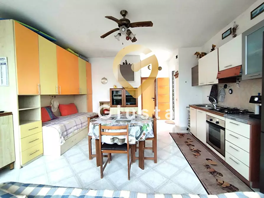 Immagine 5 di Appartamento in vendita  in Via Dell'Ostrica 18 a Cellino San Marco