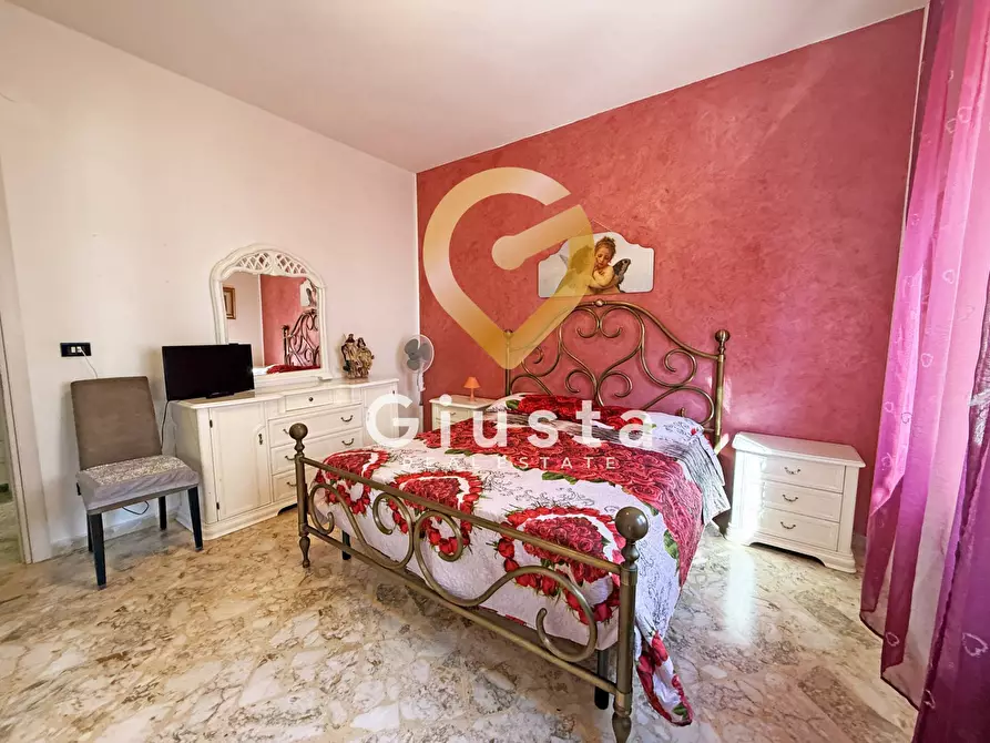 Immagine 18 di Appartamento in vendita  in Via Asproponte 13 a Brindisi