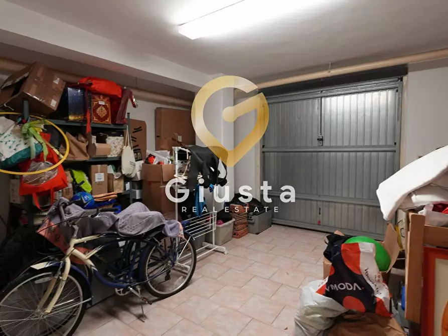 Immagine 21 di Appartamento in vendita  in Via Venezia 18 a Brindisi