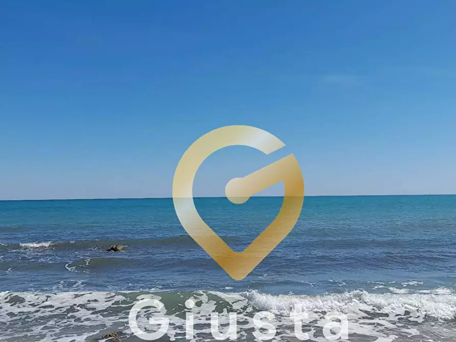 Immagine 25 di Casa semindipendente in vendita  in Via Gerico 45 a Cellino San Marco