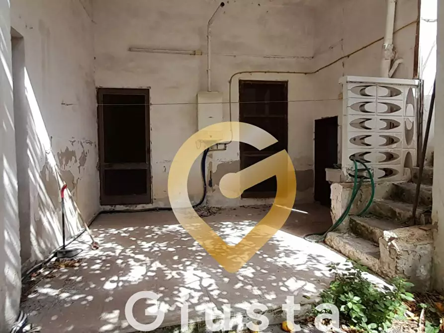 Immagine 9 di Casa indipendente in vendita  in Via Cristoforo Colombo 36 a San Pietro Vernotico