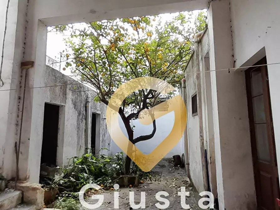 Immagine 10 di Casa indipendente in vendita  in Via Cristoforo Colombo 36 a San Pietro Vernotico