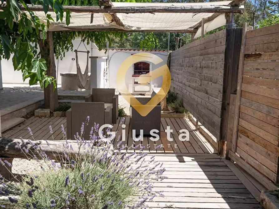 casa indipendente in vendita ad Arnesano