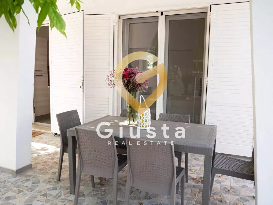 Immagine 23 di Casa indipendente in vendita  in Via Marco Aurelio Severino 3 a Arnesano