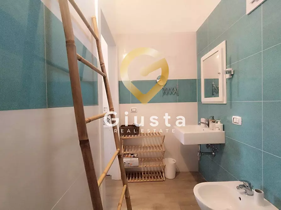 Immagine 19 di Casa indipendente in vendita  in Via Marco Aurelio Severino 3 a Arnesano