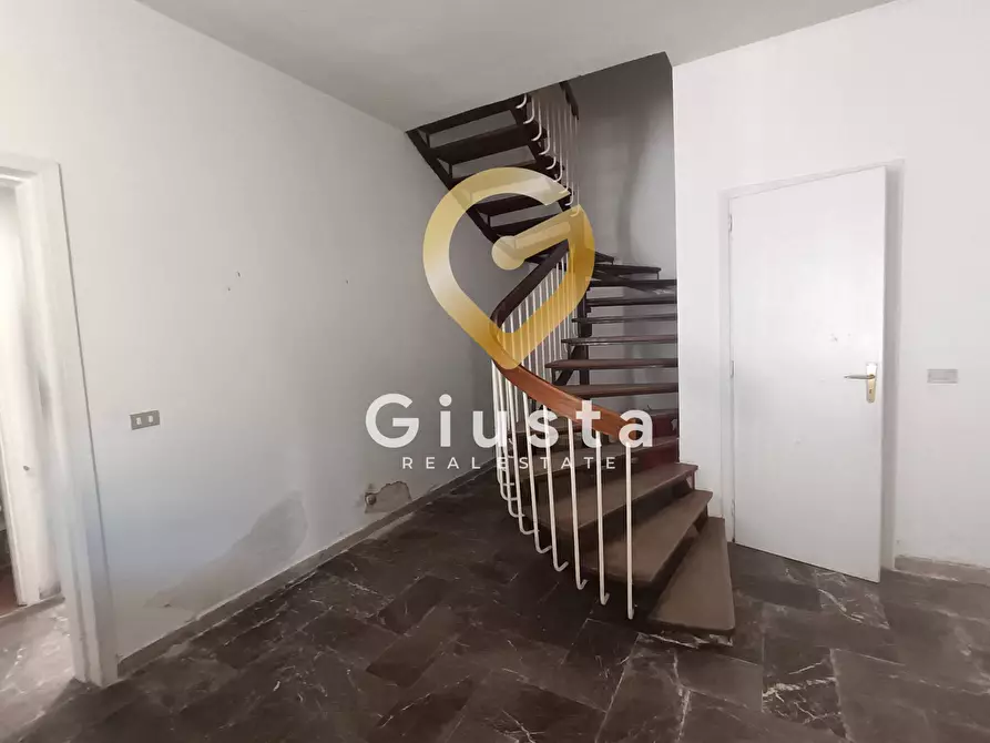 Immagine 11 di Villa in vendita  in via Santa Maria del Casale 48 a Brindisi