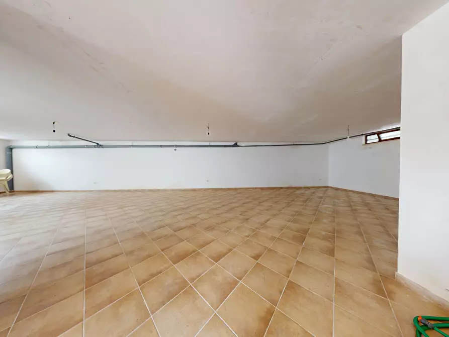 Immagine 5 di Villa in vendita  in Via Monte Cervino 26 a Carovigno