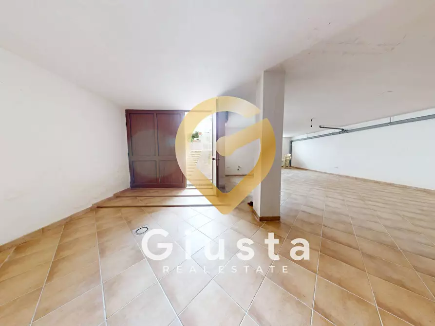 Immagine 6 di Villa in vendita  in Via Monte Cervino 26 a Carovigno