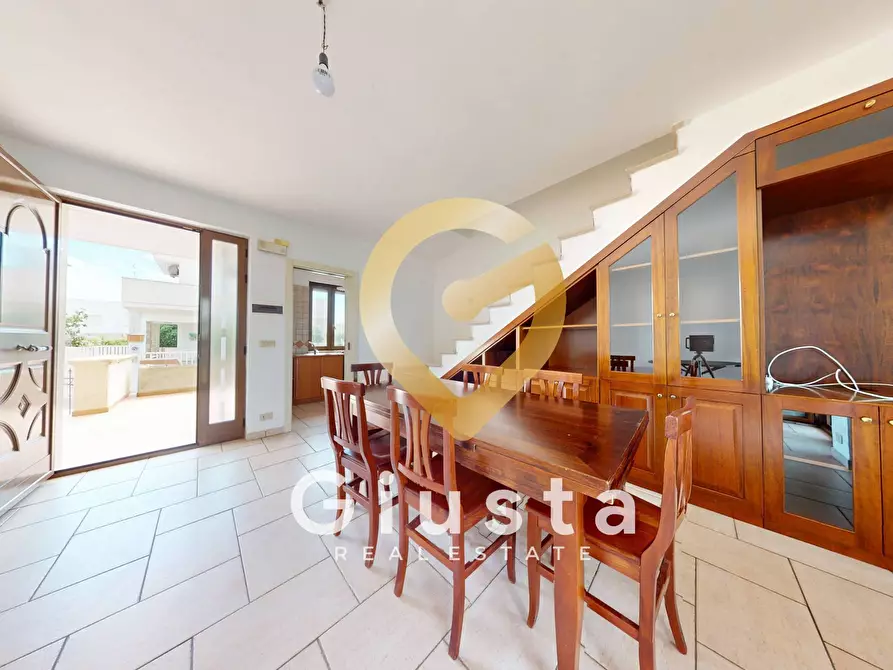 Immagine 8 di Villa in vendita  in Via Monte Cervino 26 a Carovigno