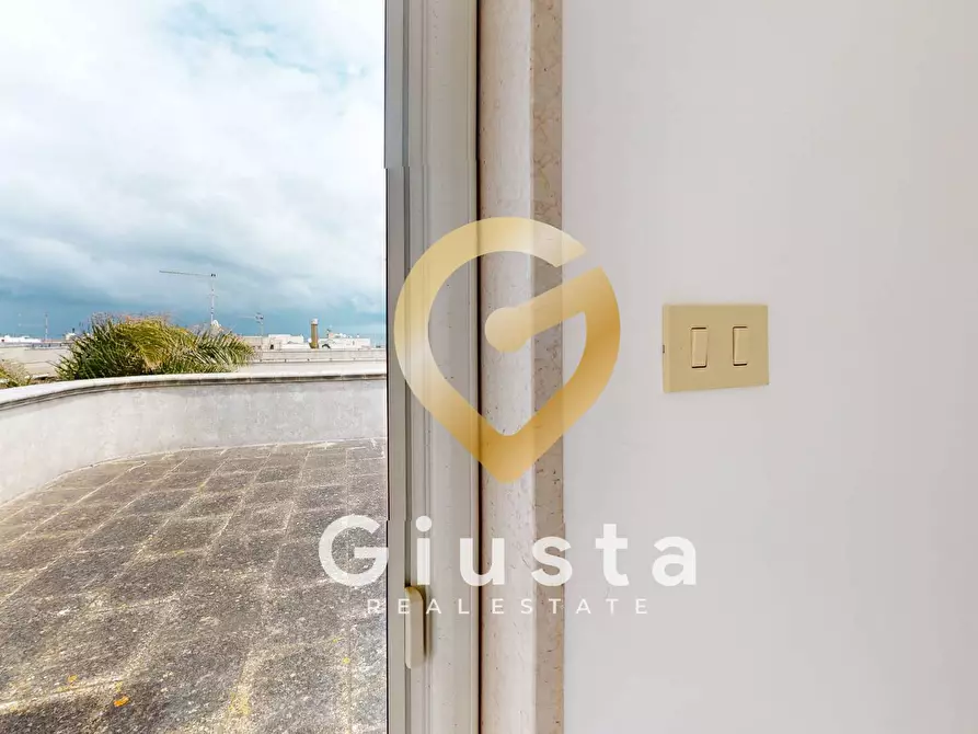 Immagine 21 di Villa in vendita  in Via Monte Cervino 26 a Carovigno