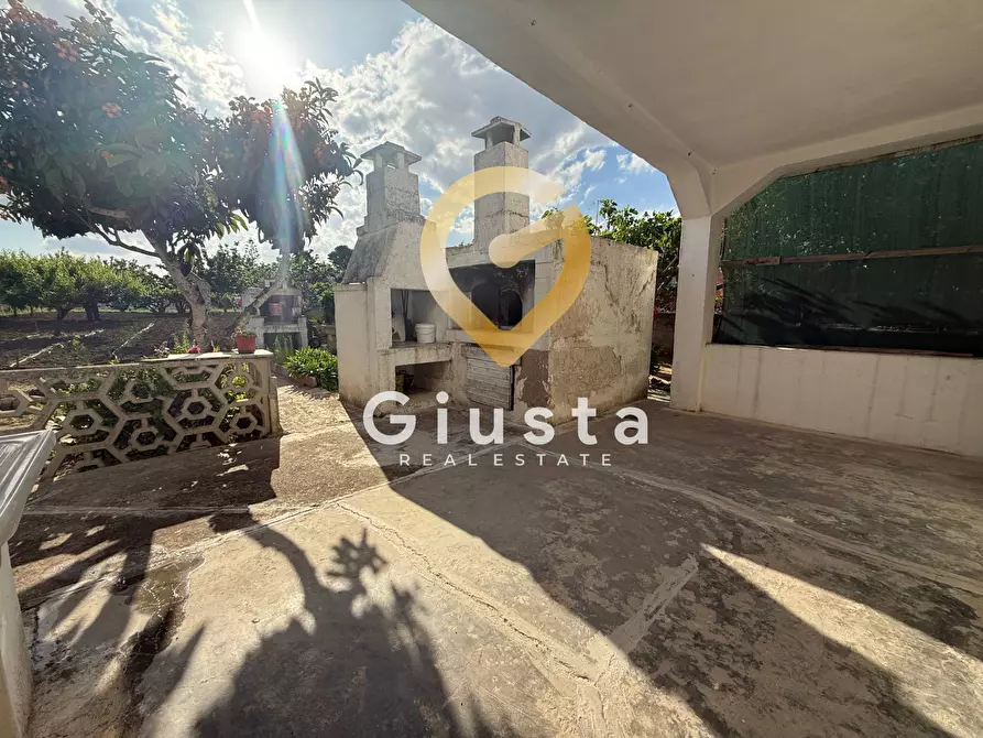 Immagine 11 di Villa in vendita  in Contrada Capineri a Mesagne