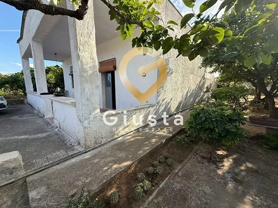 Immagine 23 di Villa in vendita  in Contrada Capineri a Mesagne