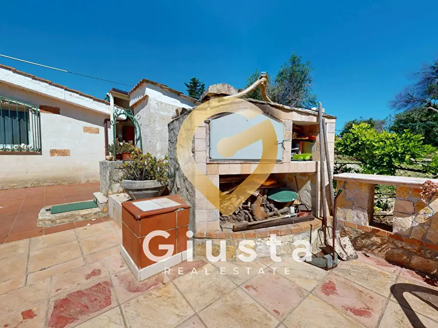 Immagine 9 di Villa in vendita  in Strada Comunale San Nicola 6 a Carovigno