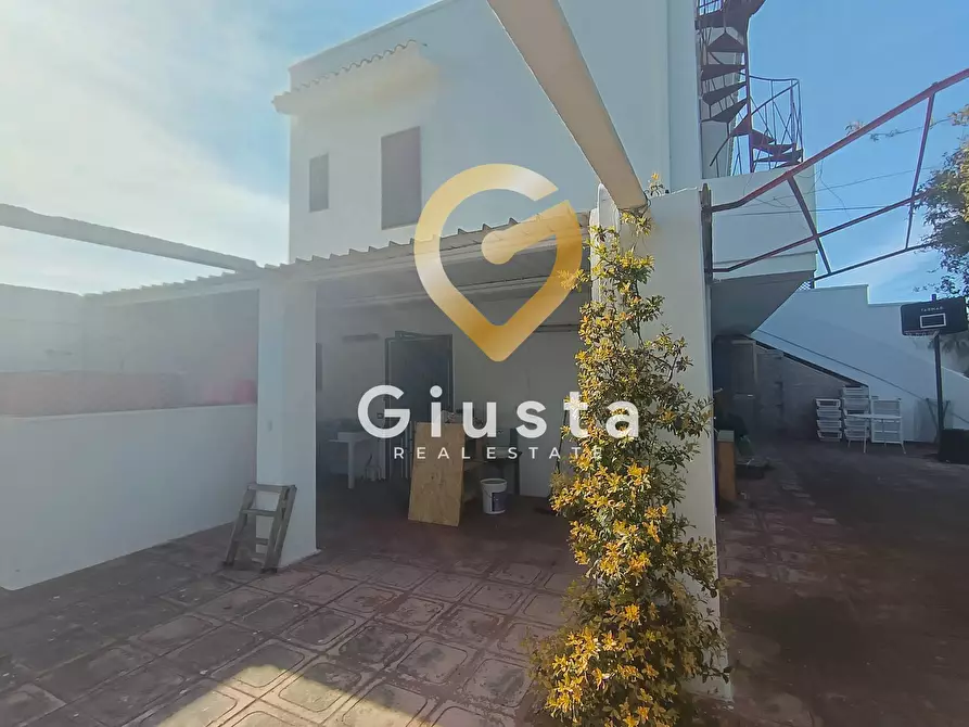 Immagine 3 di Villa in vendita  in via del veliero 28 a Trepuzzi