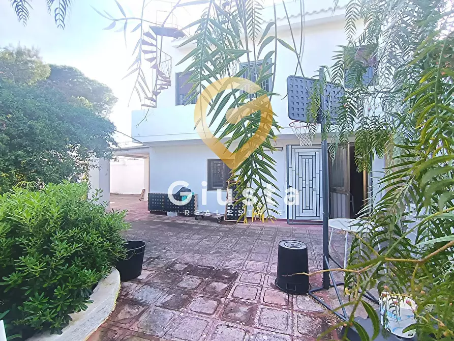 Immagine 1 di Villa in vendita  in via del veliero 28 a Trepuzzi