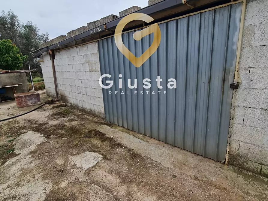 Immagine 27 di Villa in vendita  in cda zambardo a San Vito Dei Normanni