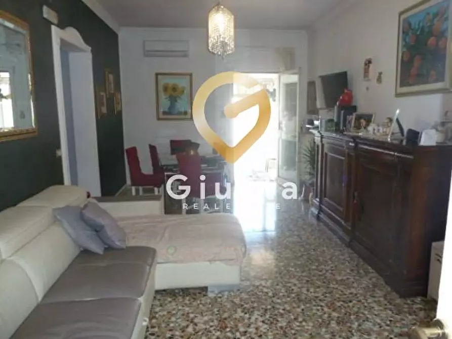 Immagine 3 di Casa semindipendente in vendita  in VIA ROSSINI 48 a San Pietro Vernotico