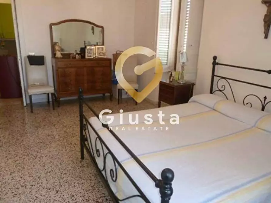 Immagine 6 di Casa semindipendente in vendita  in VIA ROSSINI 48 a San Pietro Vernotico