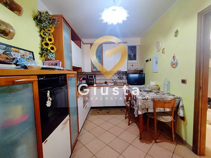 Immagine 13 di Casa semindipendente in vendita  in Via Egnazia 19 a Brindisi