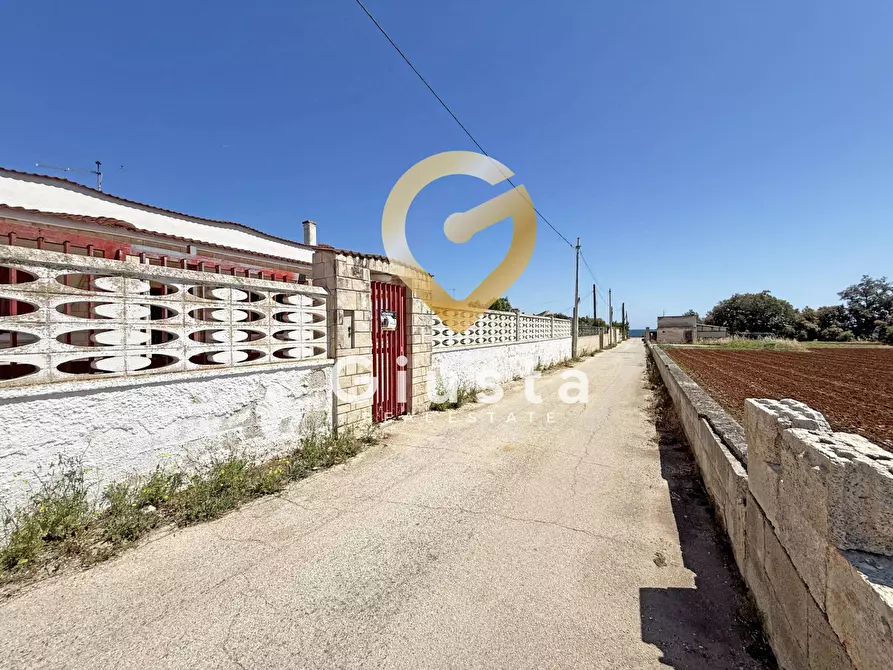 Immagine 2 di Villa in vendita  in Via San Marco Evangelista 5 a Brindisi