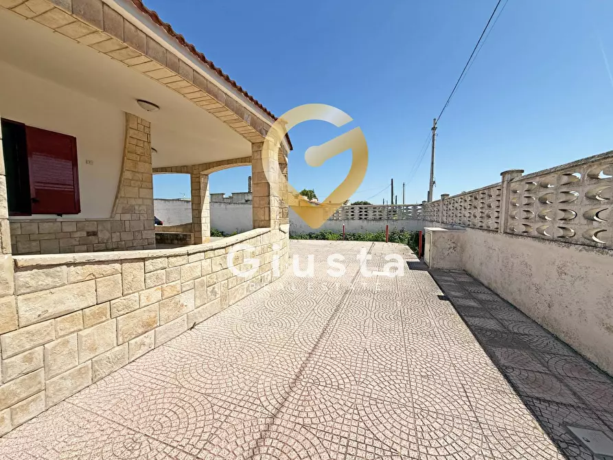 Immagine 4 di Villa in vendita  in Via San Marco Evangelista 5 a Brindisi