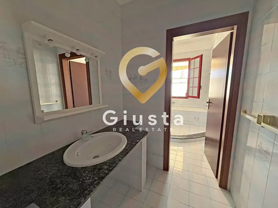 Immagine 18 di Villa in vendita  in Via San Marco Evangelista 5 a Brindisi