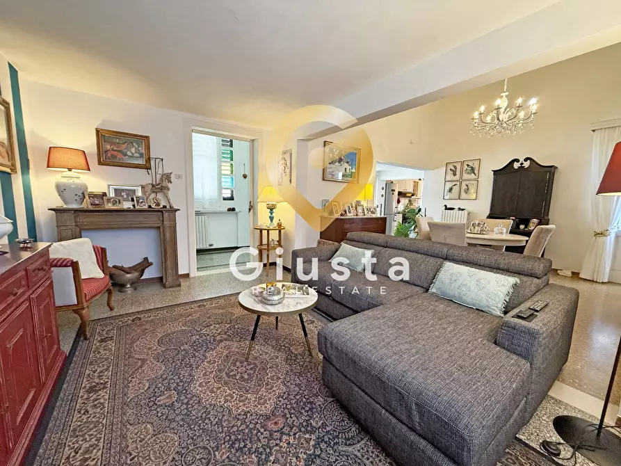 Immagine 10 di Appartamento in vendita  in Via Lucio Strabone 57 a Brindisi