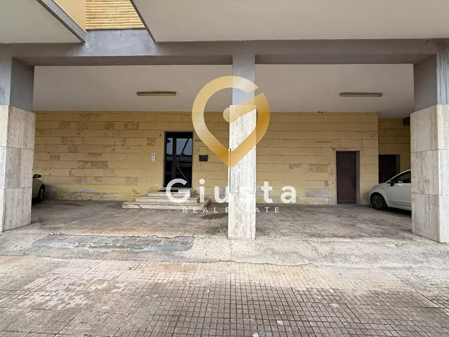 Immagine 13 di Appartamento in vendita  in GABRIELE D'ANNUNZIO 6 a Brindisi