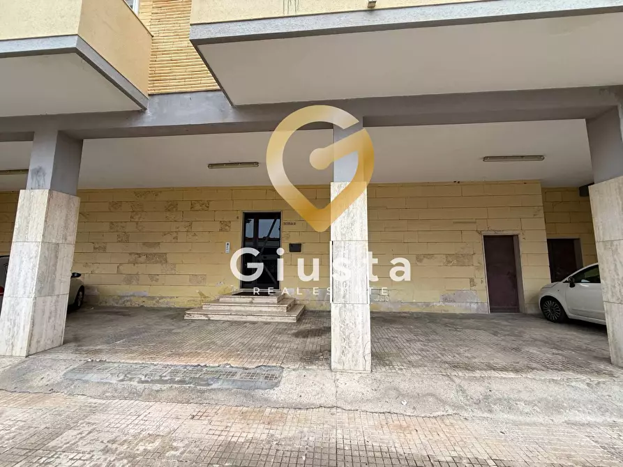 Immagine 14 di Appartamento in vendita  in GABRIELE D'ANNUNZIO 6 a Brindisi