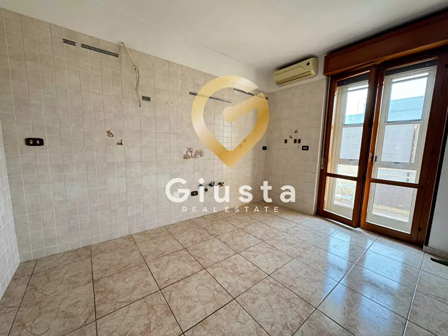 Immagine 5 di Appartamento in vendita  in via Nino Bixio 30 a Ceglie Messapico