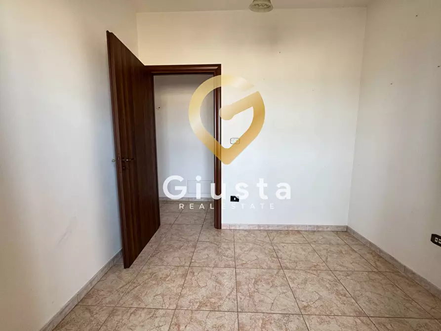 Immagine 12 di Appartamento in vendita  in via Nino Bixio 30 a Ceglie Messapico