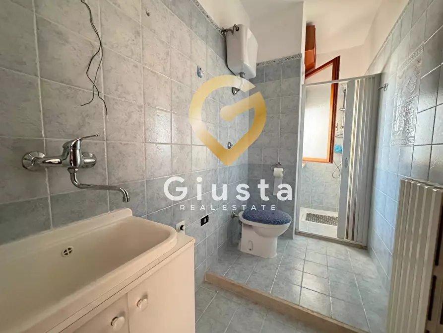 Immagine 15 di Appartamento in vendita  in via Nino Bixio 30 a Ceglie Messapico