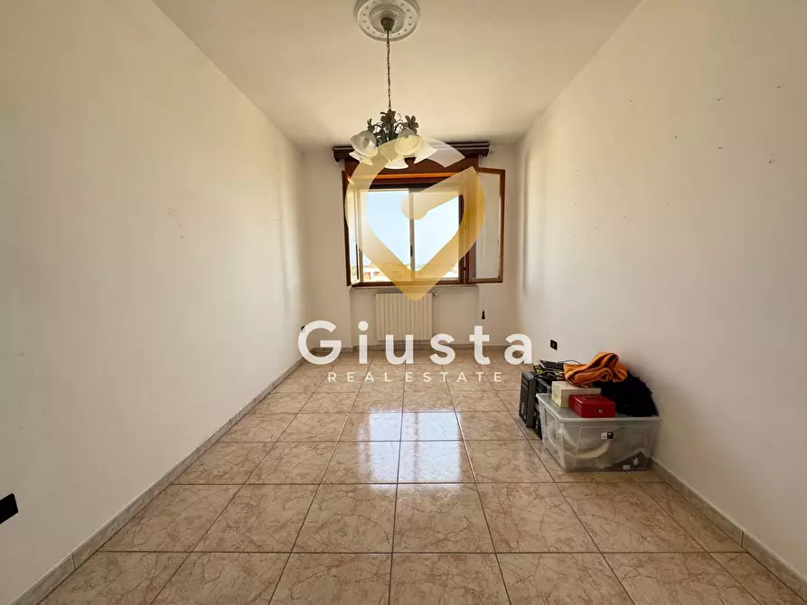 Immagine 17 di Appartamento in vendita  in via Nino Bixio 30 a Ceglie Messapico