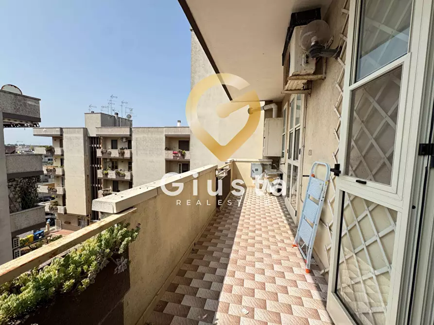 Immagine 21 di Appartamento in vendita  in via Nino Bixio 30 a Ceglie Messapico