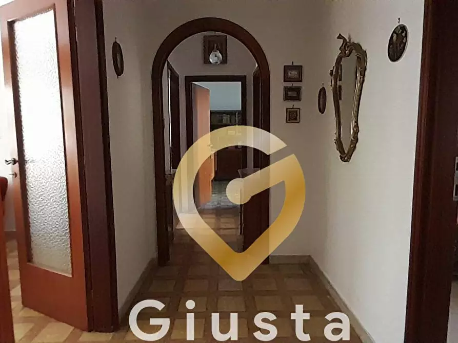 Immagine 5 di Appartamento in vendita  in via carmine 98 a Mesagne