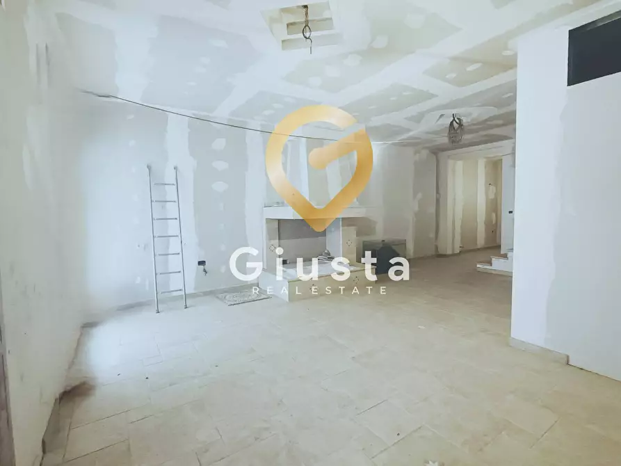 Immagine 2 di Casa indipendente in vendita  in VIA LUIGI ERRICO 3 a Latiano