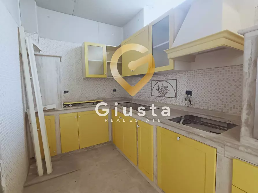 Immagine 4 di Casa indipendente in vendita  in VIA LUIGI ERRICO 3 a Latiano