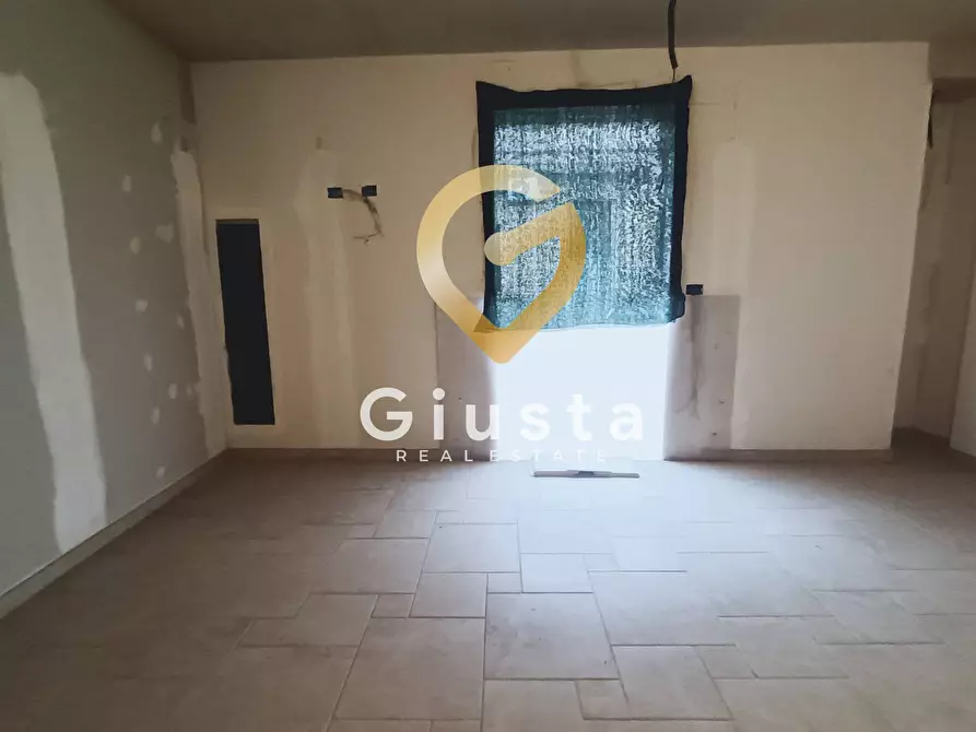 Immagine 11 di Casa indipendente in vendita  in VIA LUIGI ERRICO 3 a Latiano