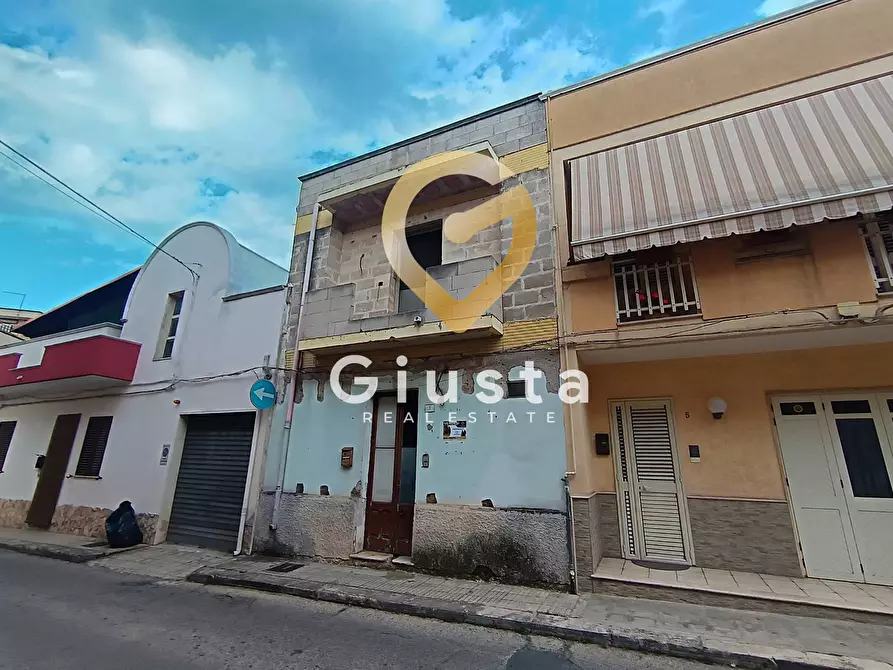 Immagine 17 di Casa indipendente in vendita  in VIA LUIGI ERRICO 3 a Latiano