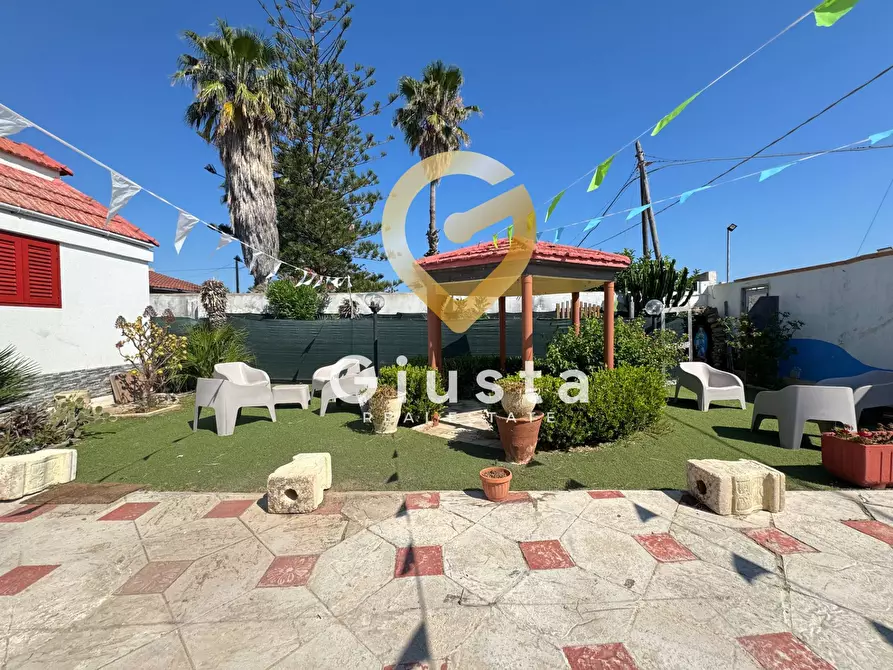 Immagine 6 di Locale commerciale in vendita  in Via dei Santi Apostoli 30 a Brindisi