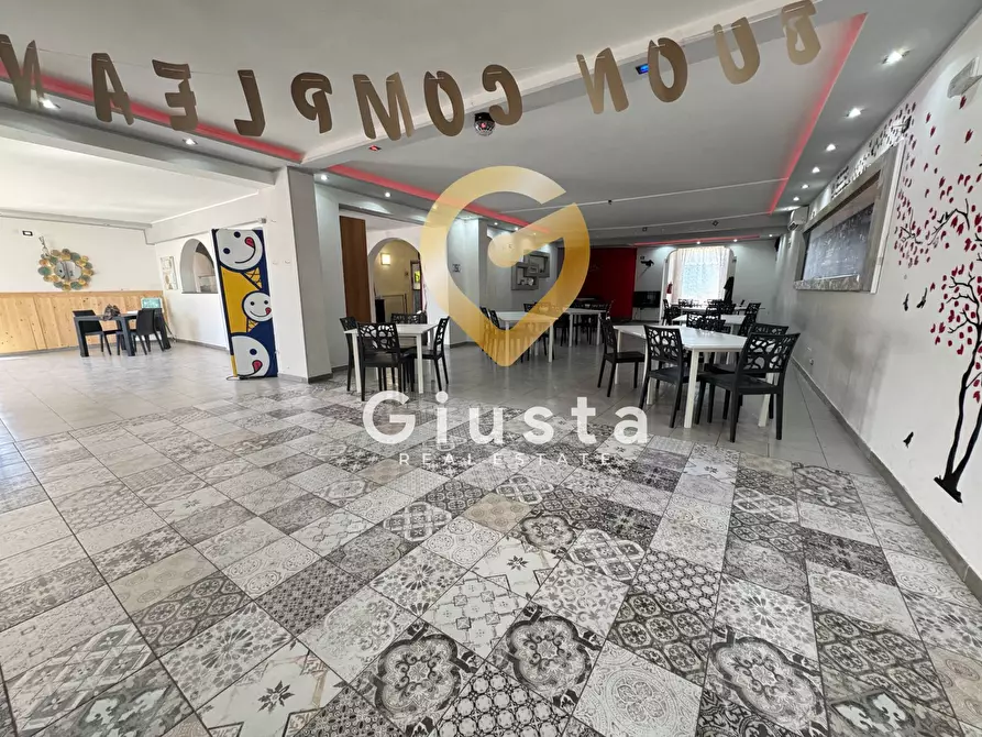 Immagine 15 di Locale commerciale in vendita  in Via dei Santi Apostoli 30 a Brindisi