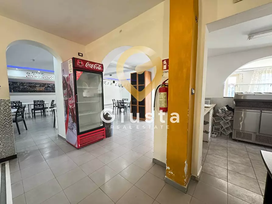 Immagine 21 di Locale commerciale in vendita  in Via dei Santi Apostoli 30 a Brindisi